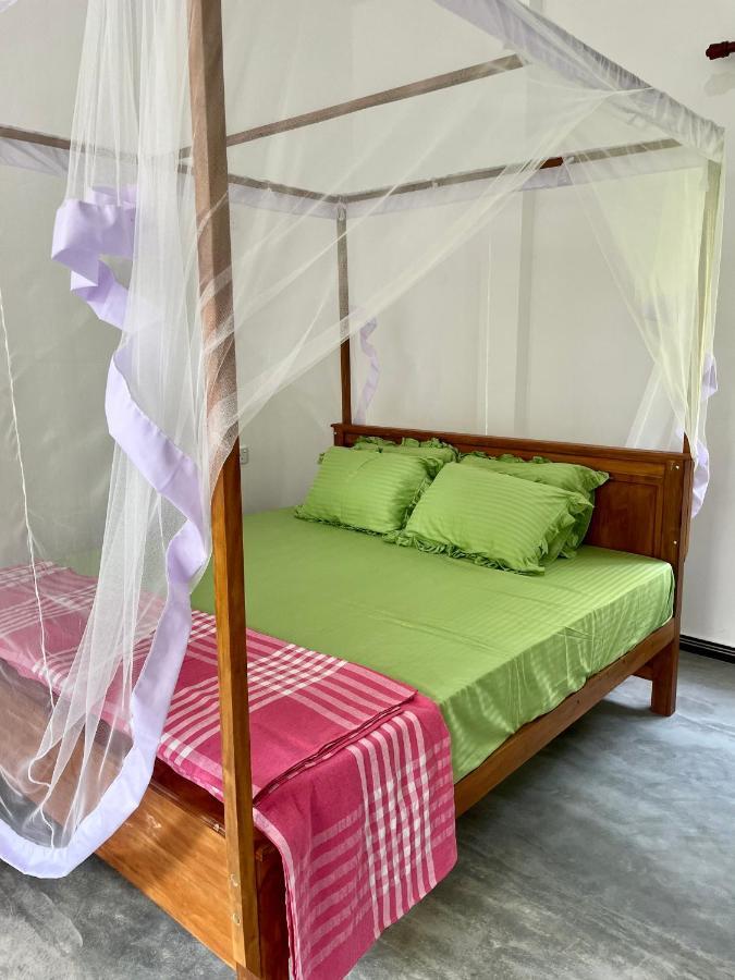 Hotel Jungle Escape Hiriketiya à Dikwella Extérieur photo
