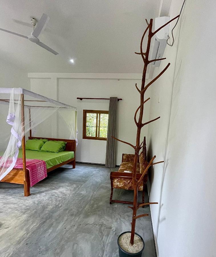 Hotel Jungle Escape Hiriketiya à Dikwella Extérieur photo
