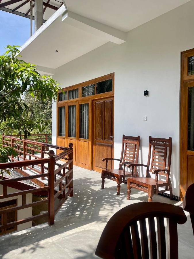 Hotel Jungle Escape Hiriketiya à Dikwella Extérieur photo