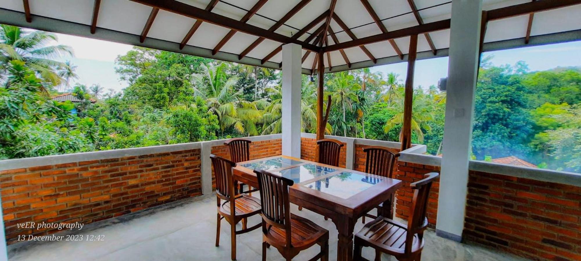Hotel Jungle Escape Hiriketiya à Dikwella Extérieur photo